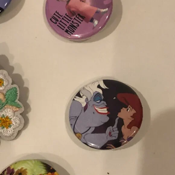 Disney Miscellaneous Pin Set of 10 - Picture 8 of 10